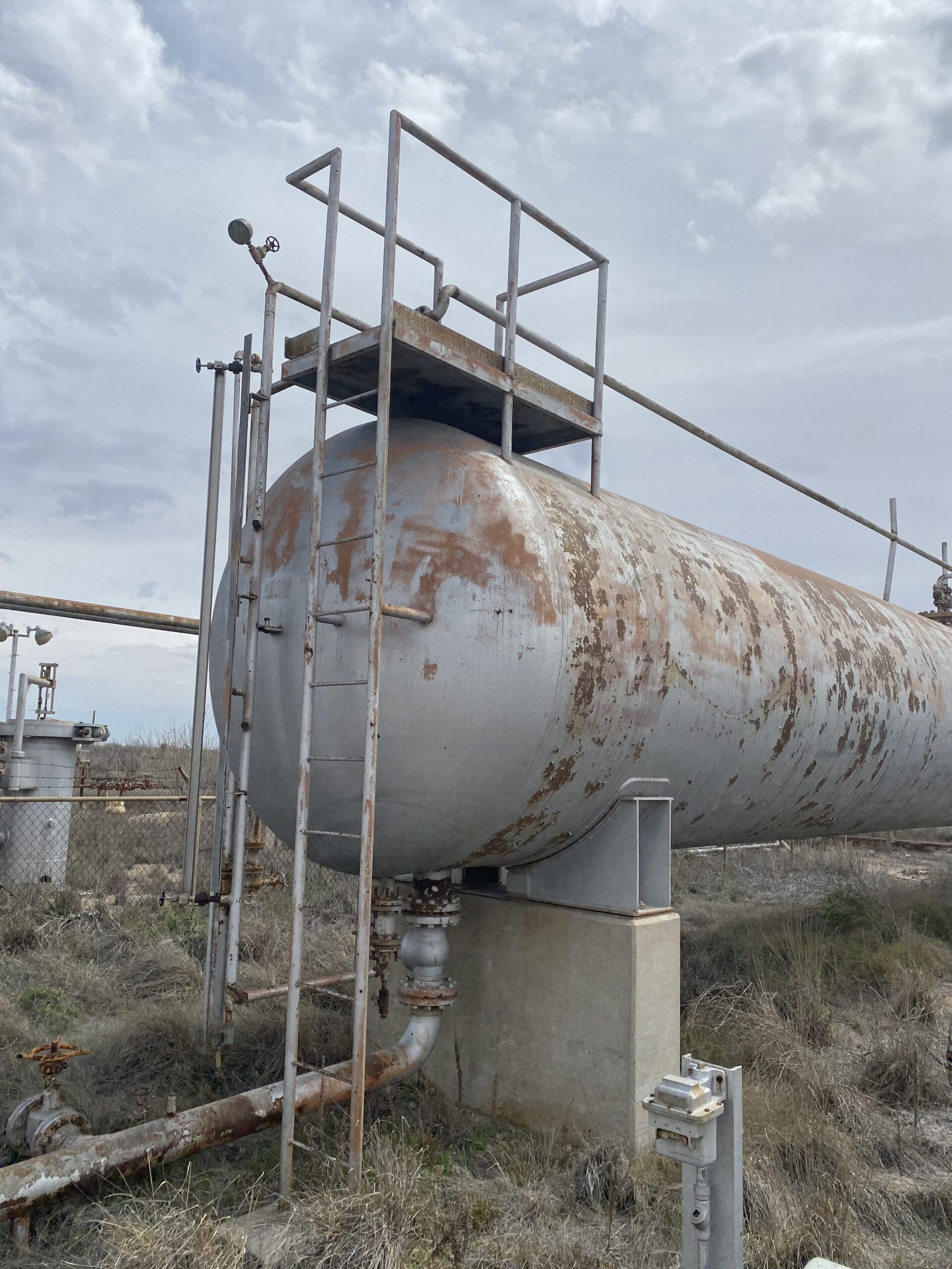 24,000 Gallon Propane Tank - Image 3